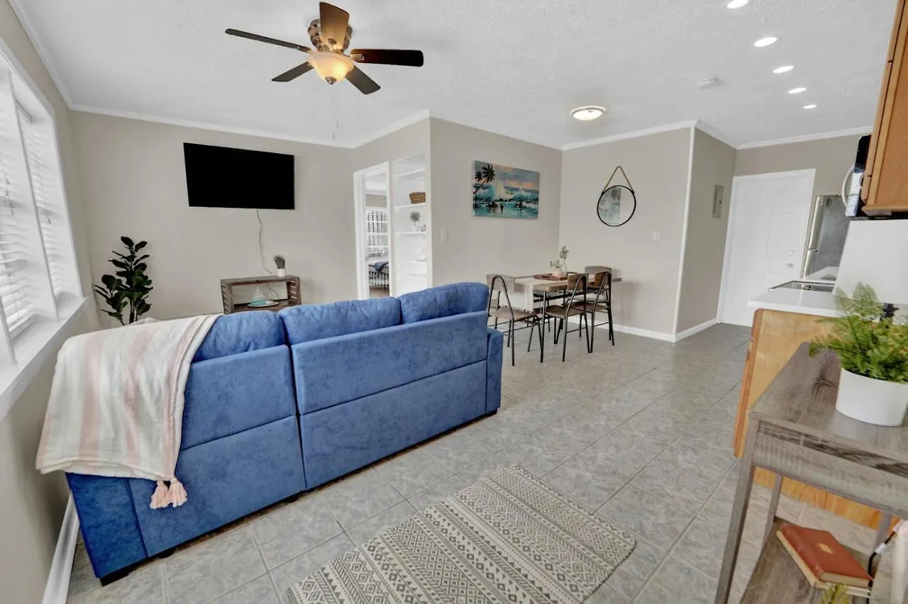 Sea Foam Suites Lower Grand Lagoon 5*,